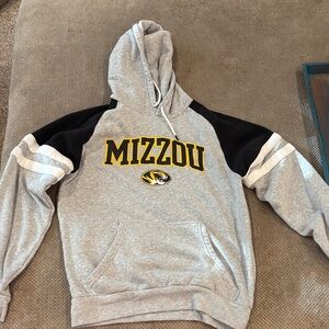 Pro Edge Gray and Black Mizzou Sweater